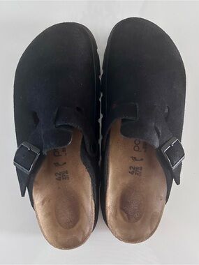 Papillio by Birkenstock Black Suede Chunky Boston Clogs - Size 42